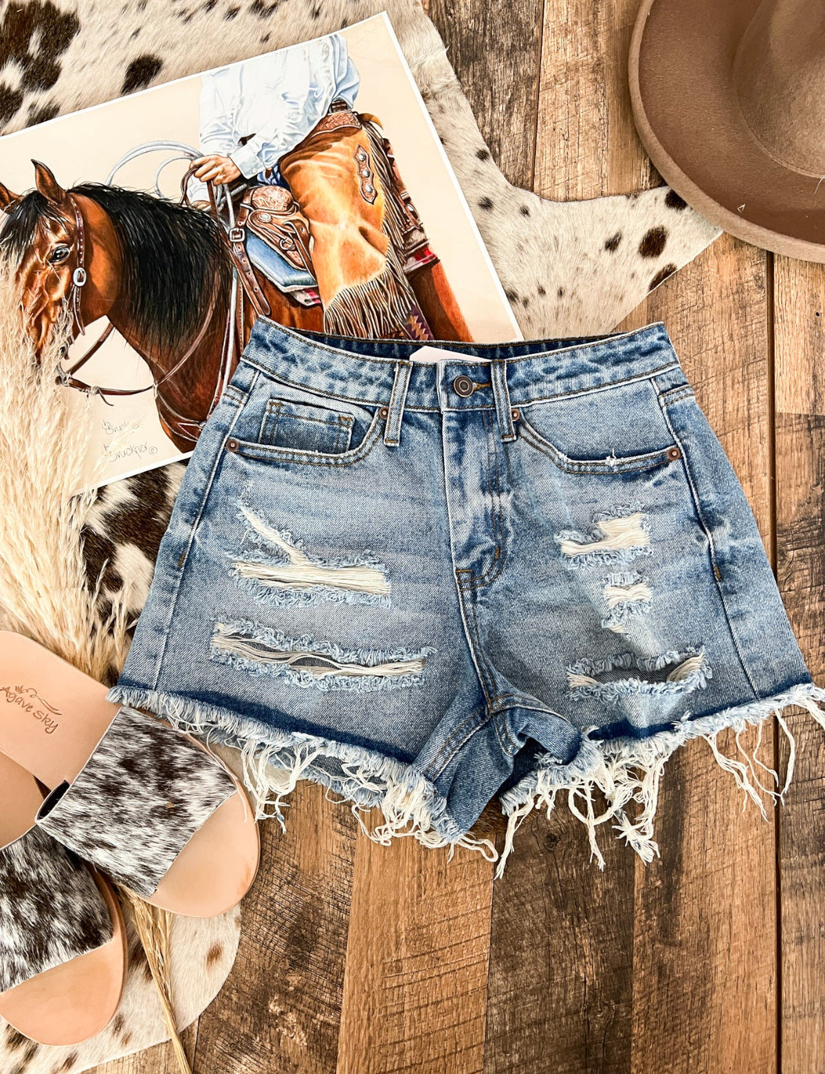 90's Distressed Denim Babes Shorts(SoMe)